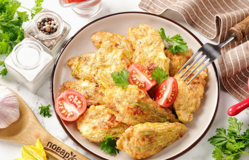 1. Этап. Фаршированные цветки тыквы: Фаршированные цветки тыквы готовы.