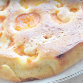 Заливной абрикосовый пирог