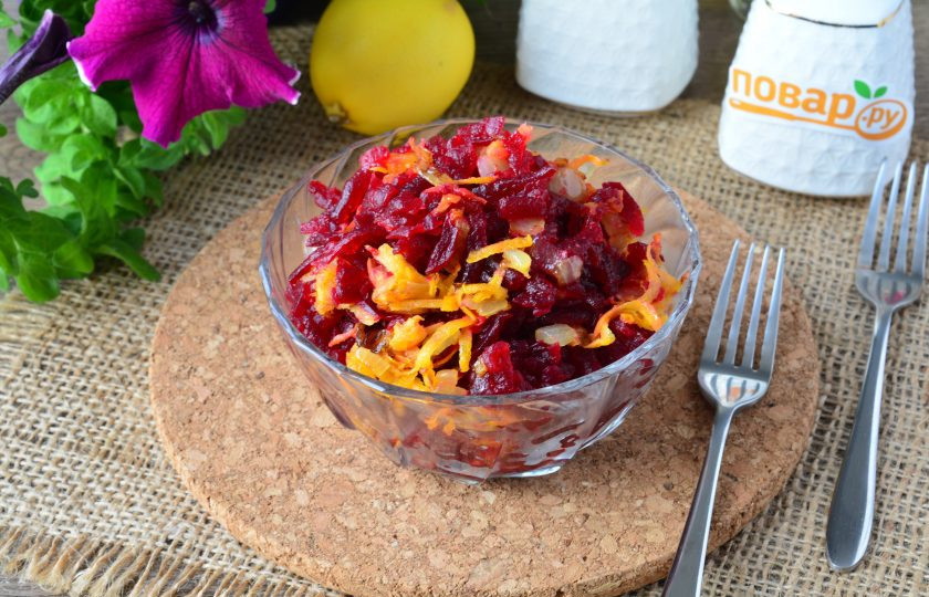 1. Этап. Салат из свеклы с лимонным соком: Готовый салат подавайте сразу к столу. Приятного вам аппетита!