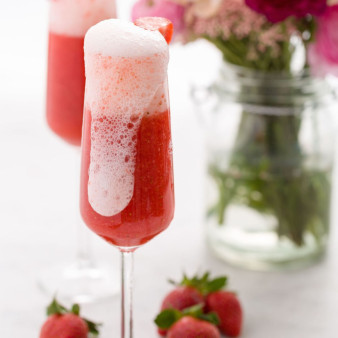Strawberry Mimosas