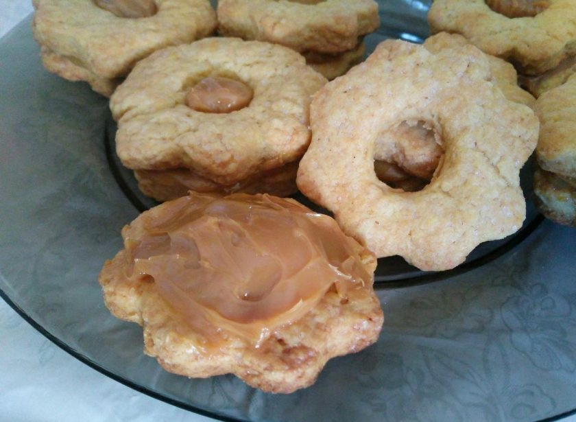 1. Этап. Печенье «Англси»: Остудите половинки будущего печенья 