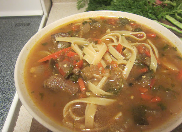 1. Этап. Лагман с баклажанами: Отдельно отварить лагман и добавить в суп по желанию.