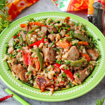 Индейка с рисом и овощами