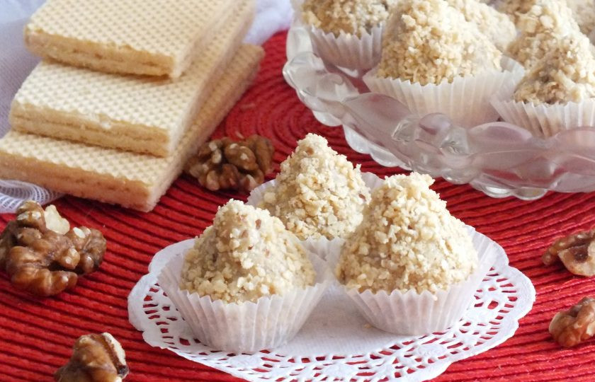 1. Этап. Конфеты с вафельной крошкой: Приятного аппетита!