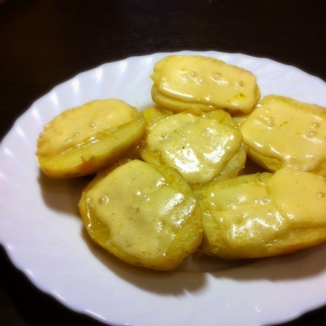 1. Stage. Potatoes under cheese in the microwave: The potatoes are ready. Bon appetit!