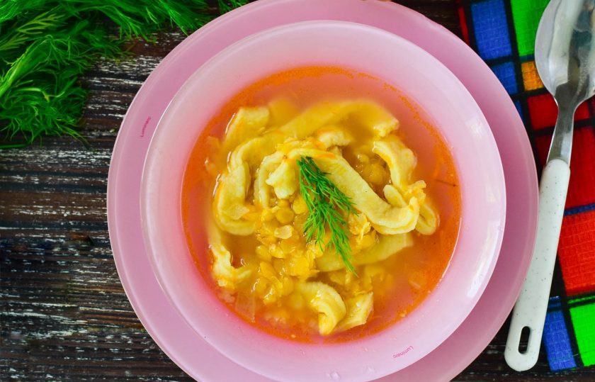 1. Этап. Гороховый суп с лапшой: Получился вот такой гороховый суп с лапшой! Приятного аппетита!