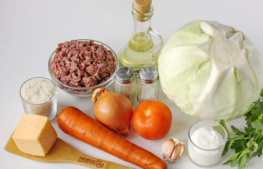 1. Этап. Голубцы по-румынски: Подготовьте все ингредиенты.