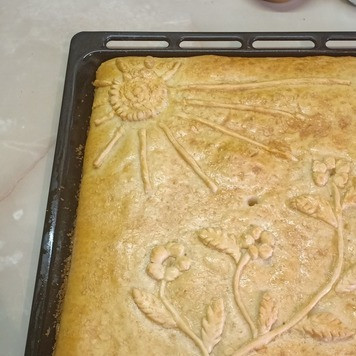 1. Этап. Кулебяка с рисом, луком, яйцами, рыбой: *