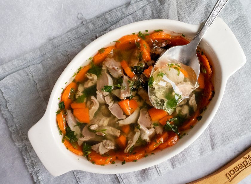 1. Этап. Заливное из куриных желудков: Приятного аппетита!