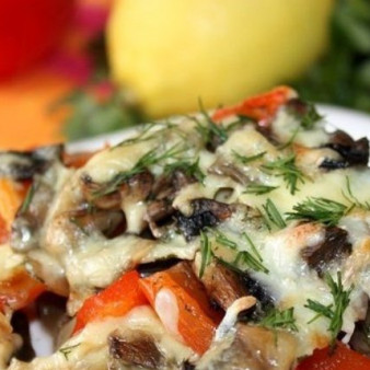 Запеченные баклажаны с грибами