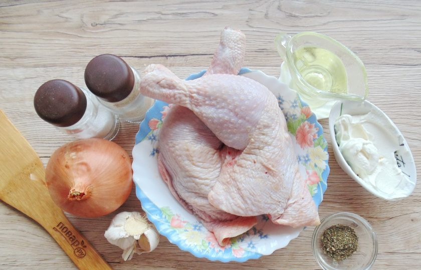 1. Этап. Гедлибже из курицы: Подготовьте ингредиенты.