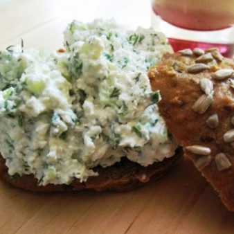 Бутерброды с творожным сыром