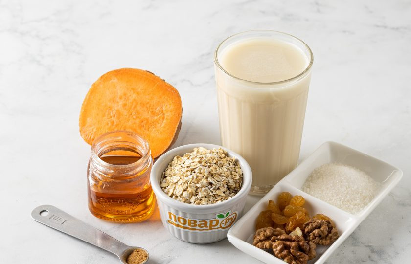 1. Этап. Каша с бататом: Подготовьте все ингредиенты.