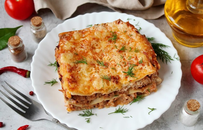 1. Этап. Мясная лазанья с грибами и соусом Бешамель: Приятного аппетита!