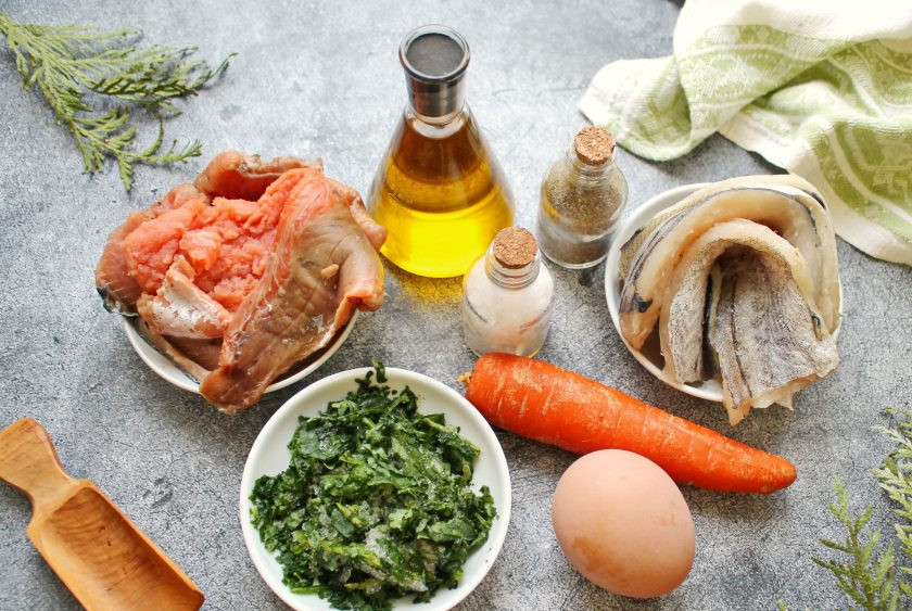 1. Этап. Розочки из красной и белой рыбы со шпинатом: Подготовьте все необходимые ингредиенты для приготовления 