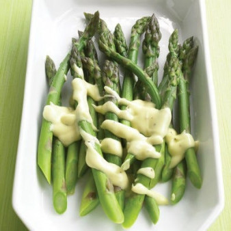 Asparagus with Creamy Mustard Sauce