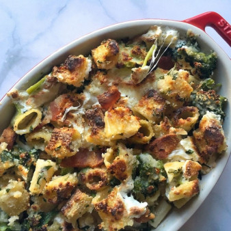 Baked Rigatoni with Bacon and Broccoli