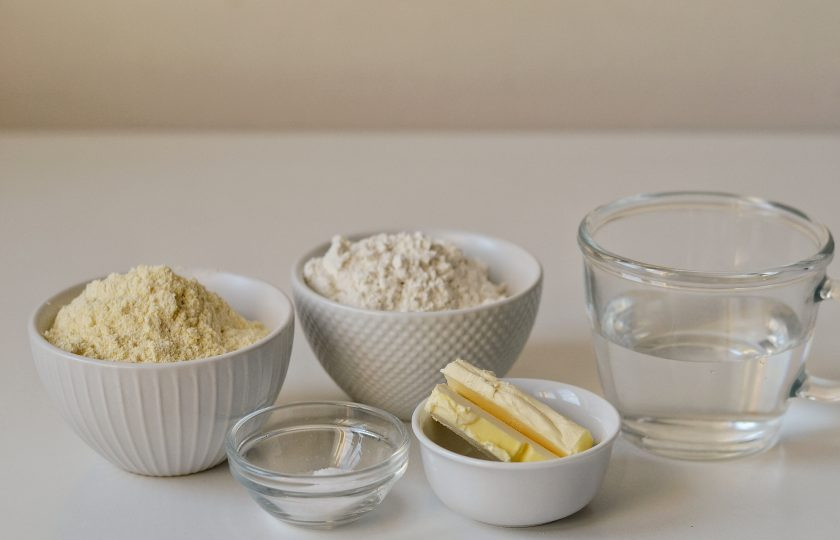 1. Этап. Мексиканские чипсы: Подготовьте все ингредиенты.