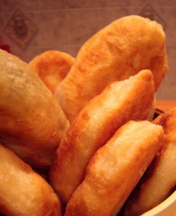 1. Этап. Расстегай в мультиварке: 3. Вот такие расстегаи у нас получились!