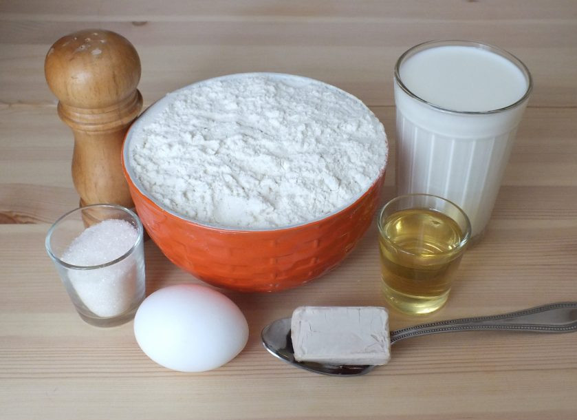 1. Этап. Милашино тесто: Подготовьте необходимые ингредиенты. Включите духовку на 180 градусов.
