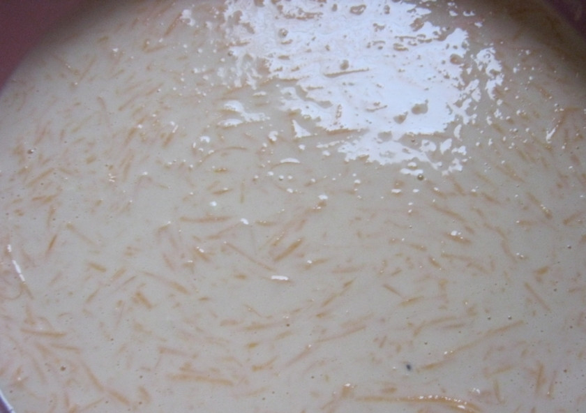 1. Этап. Блины из тыквы: Тесто получается средней жидкости.