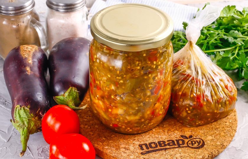 1. Этап. Баклажанная икра без уксуса: Остудите заготовку и перенесите в место хранения: погреб, подвал.