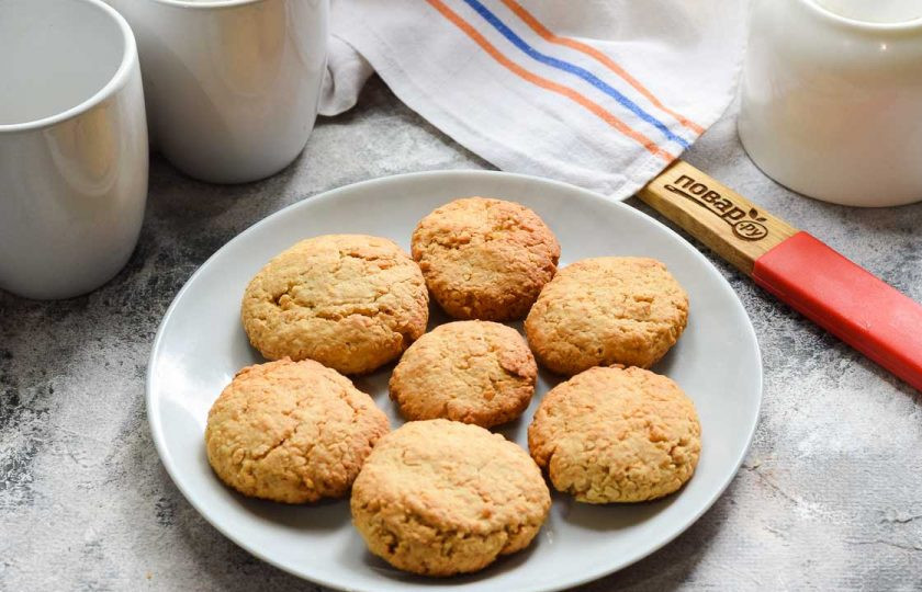 1. Этап. Овсяное печенье без сахара с медом: Приятного аппетита!