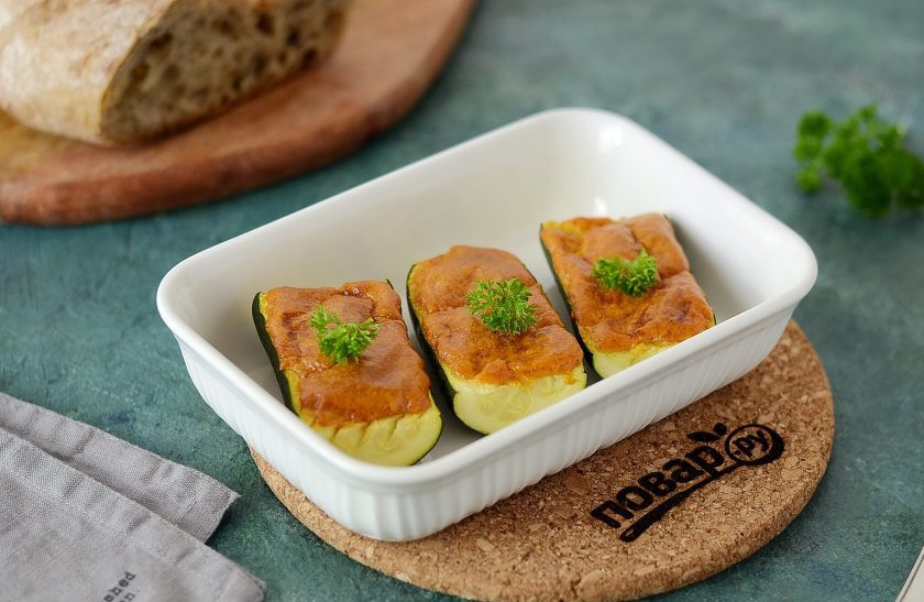 1. Этап. Кабачки с паприкой в духовке: Кабачки с паприкой в духовке готовы, приятного аппетита!