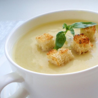 Суп-пюре простой из кабачков