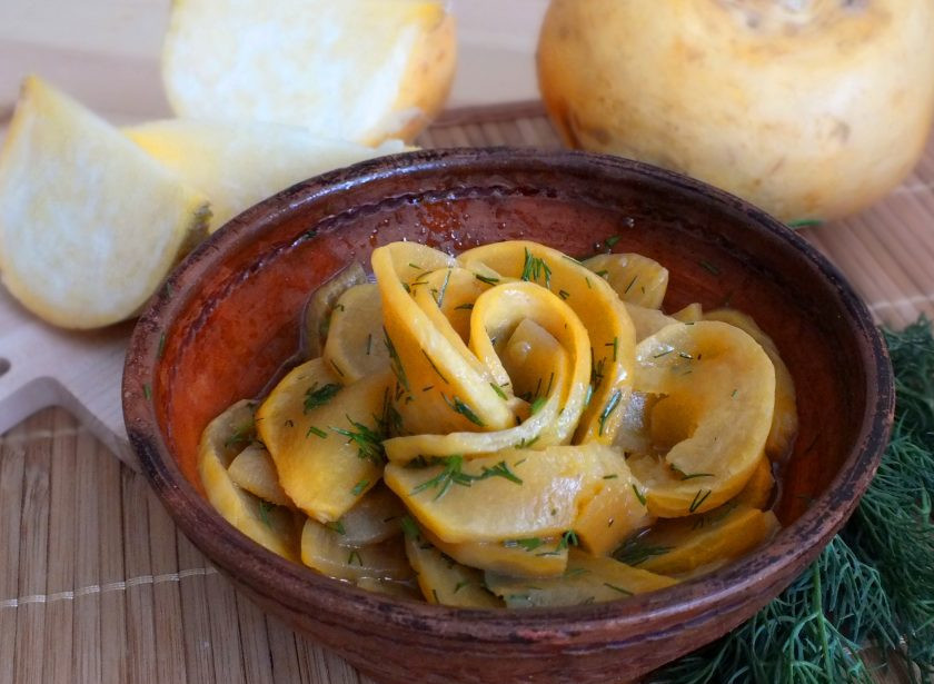 1. Этап. Пареная репа в микроволновке: Подавайте пареную репу теплой. Приятного аппетита!