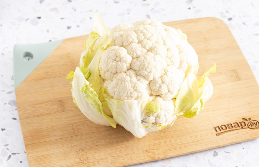 1. Этап. Как заморозить цветную капусту на зиму: Подготовьте все ингредиенты.