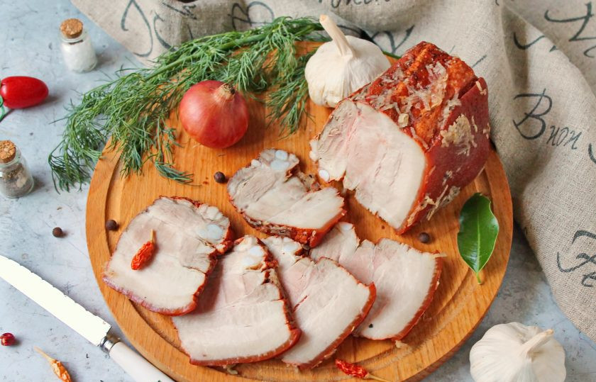 1. Этап. Сало в луковом рассоле: Приятного аппетита!