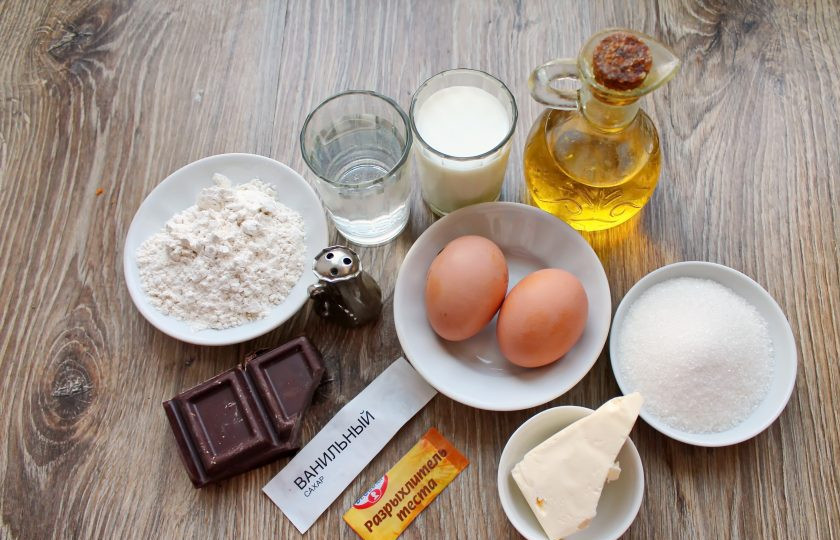 1. Этап. Торт Чародейка в мультиварке: Подготовьте все необходимые ингредиенты для приготовления торта 