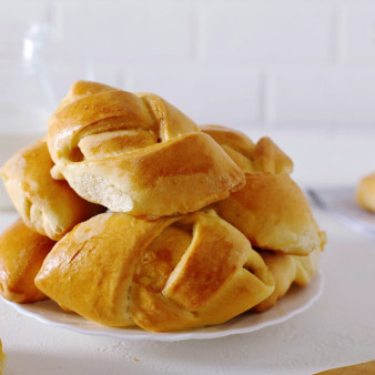 Булочки с курицей и сыром