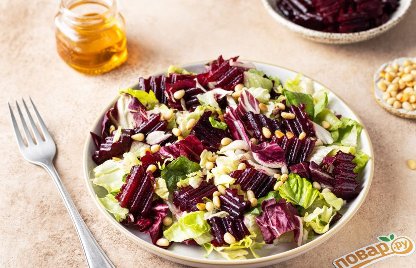 1. Этап. Свекольный салат с медовой заправкой: Свекольный салат с медовой заправкой готов, приятного вам аппетита!