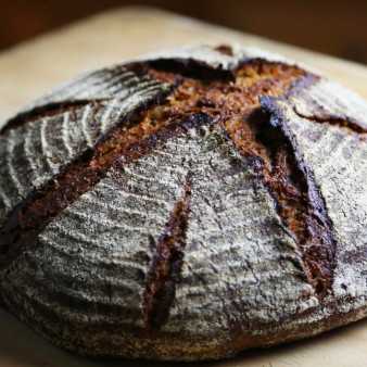 Хлеб ржаной пшеничный