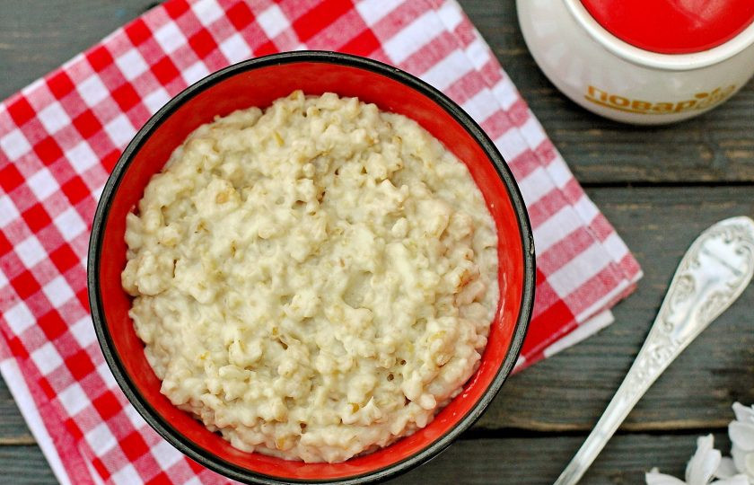 1. Этап. Овсяная каша со сливками: Овсяная каша со сливками готова. Приятного аппетита!