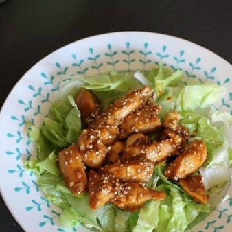 Курица с кешью на скорую руку