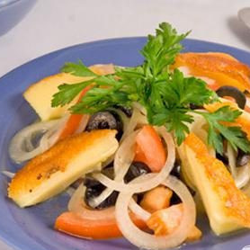 Грузинский салат с сулугуни