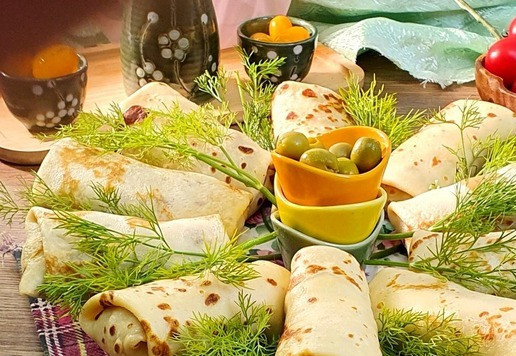 1. Этап. Блинные конвертики с индейкой и картофелем: Приятного аппетита!