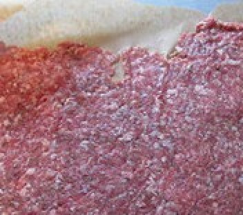 1. Этап. Кабачки и баклажаны с фаршем: Фарш тонко раскатываем.