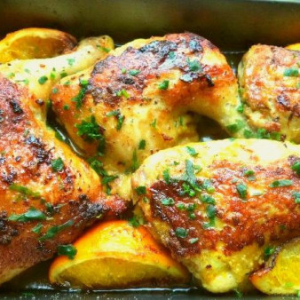 Куриные бедра с апельсинами