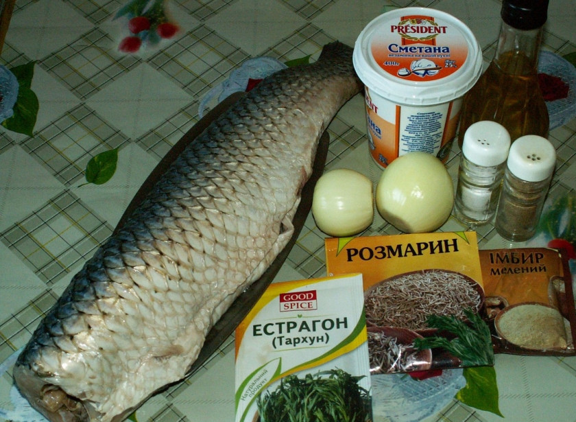 1. Этап. Запеченная рыба в сметане: Подготовьте ингредиенты.