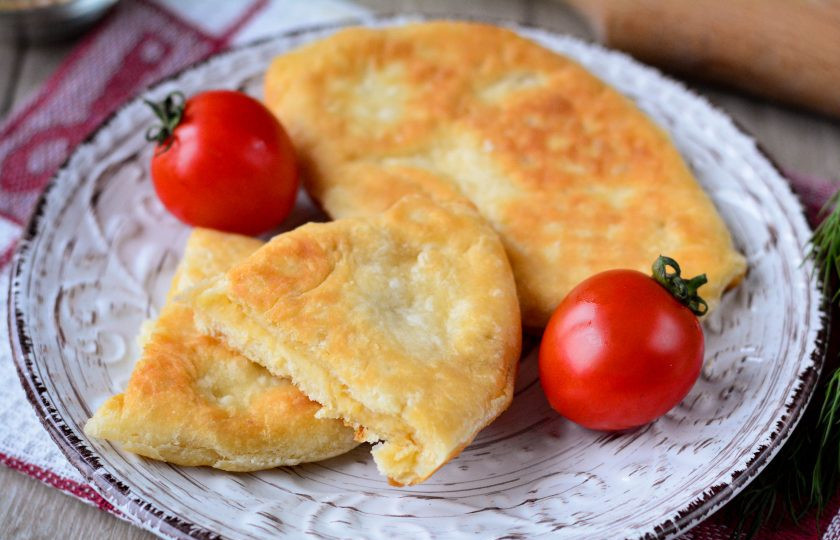 1. Этап. Тонкие пирожки на кефире: Приятного вам аппетита!