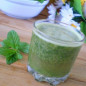 Зеленый коктейль с яблоком