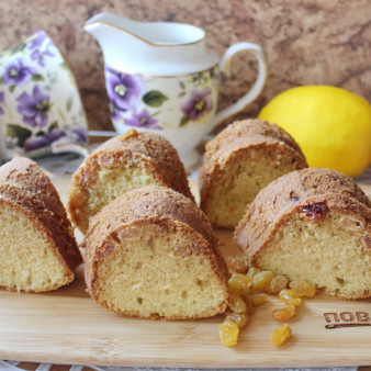 Лимонный кекс с изюмом