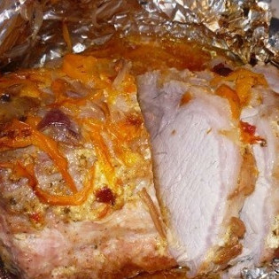 Запеченная говядина в духовке в фольге