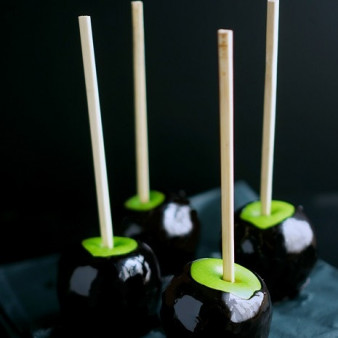 Карамельное яблоко