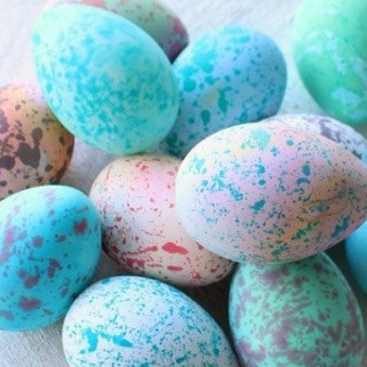 Оригинальные пятнистые яйца