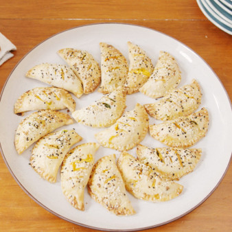 Cheesy Chicken & Broccoli Hand Pies